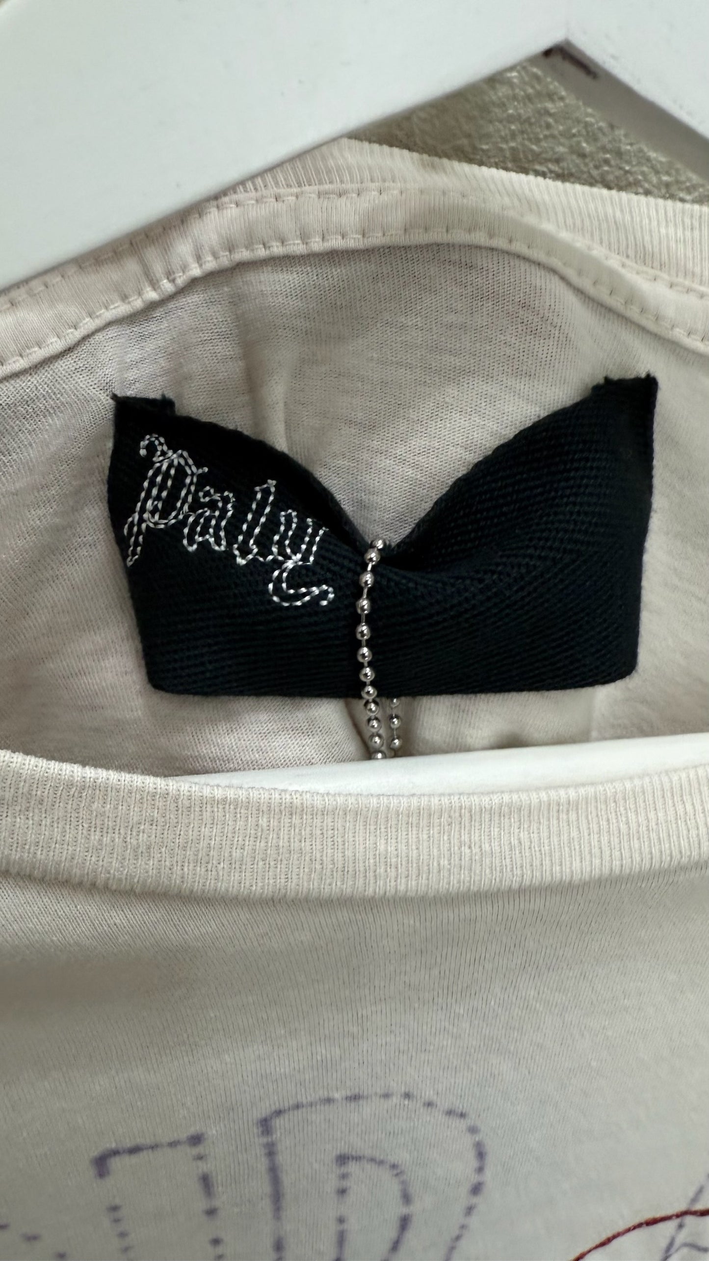 Paly Hollywood Find Your Friends Cream T-Shirt
