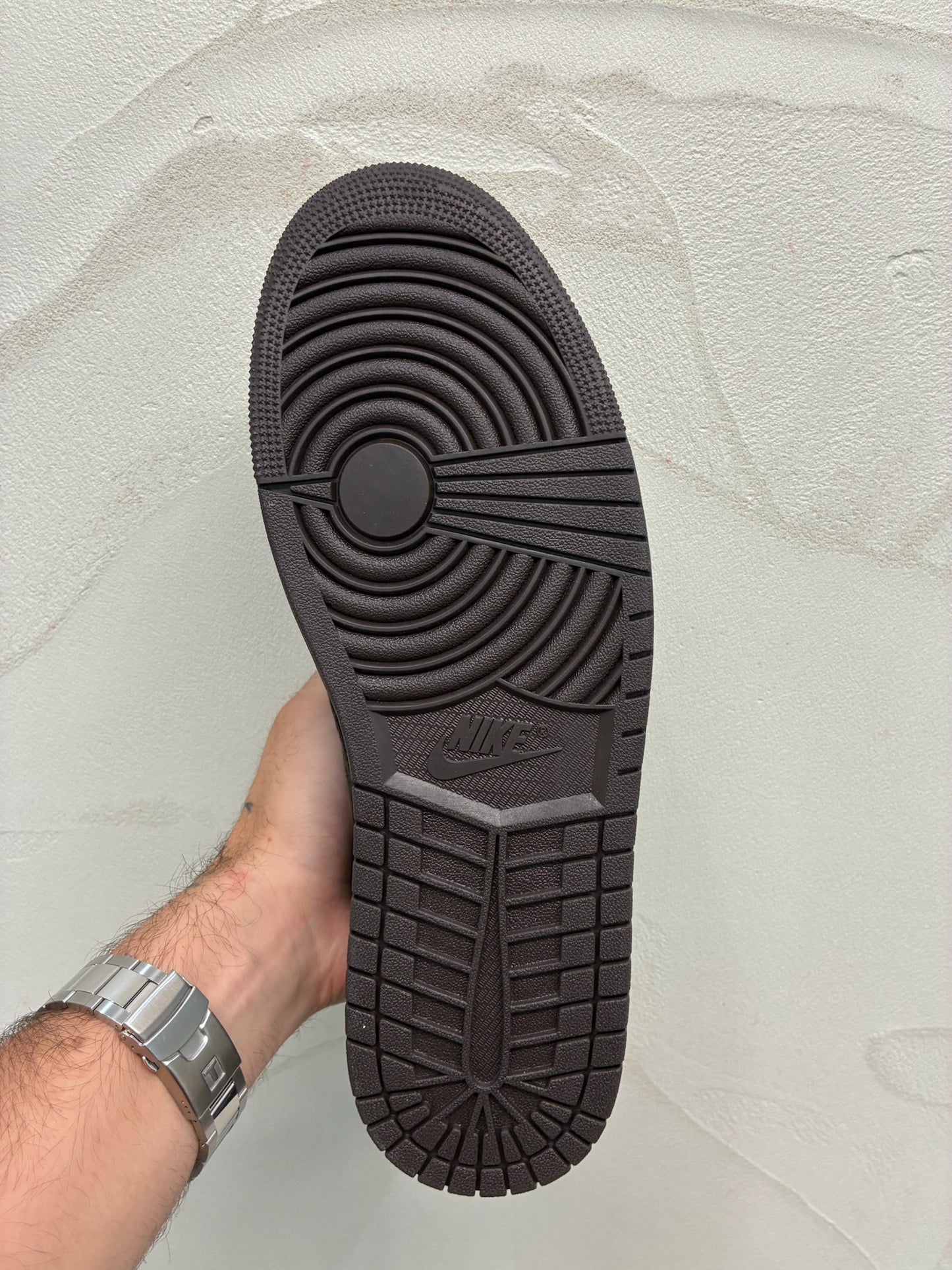 Travis Scott x Air Jordan 1 Dark Mocha