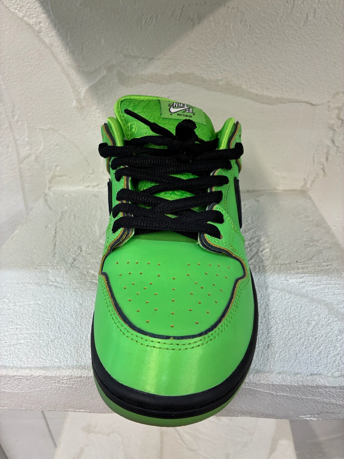 the Powerpuff Girls x Dunk Low Pro SB QS 'Buttercup'