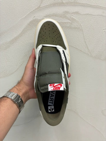 Travis Scott x Air Jordan 1 Olive