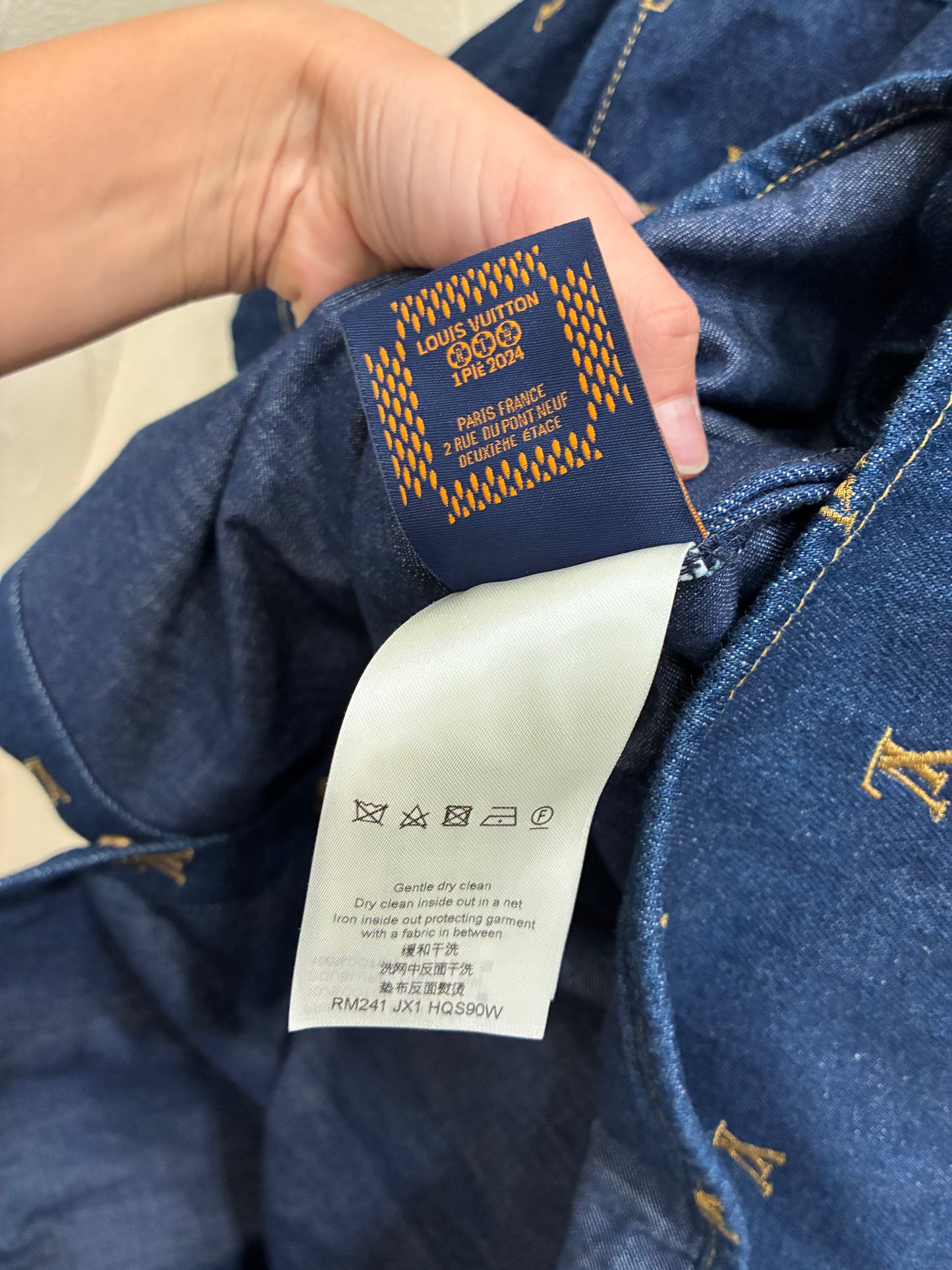 Louis Vuitton Embroidered Signature Short-Sleeved Denim Shirt