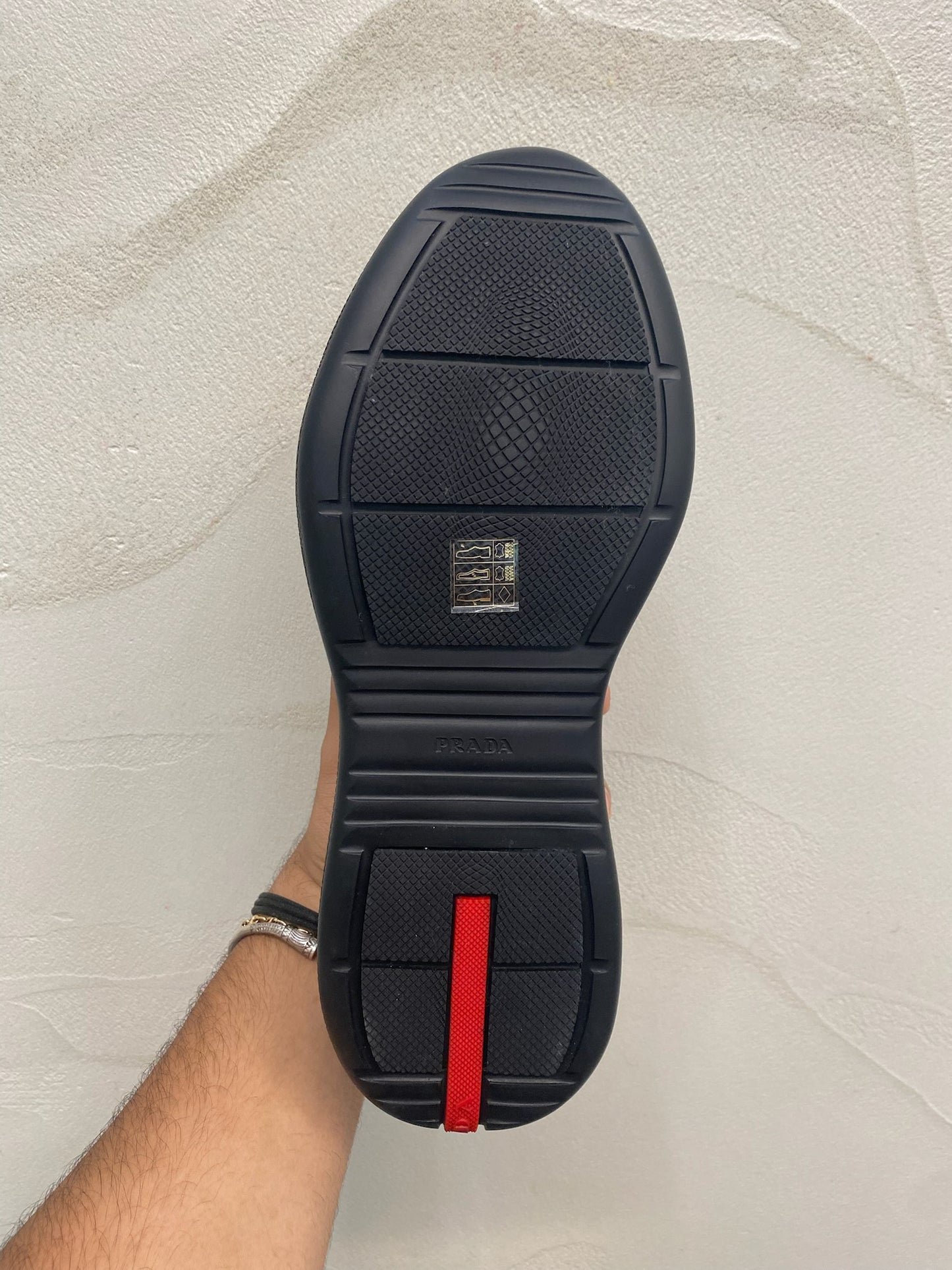 Prada America's Cup Black