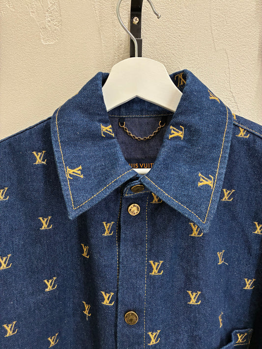Louis Vuitton Embroidered Signature Short-Sleeved Denim Shirt