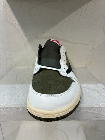 Travis Scott x Air Jordan 1 Olive