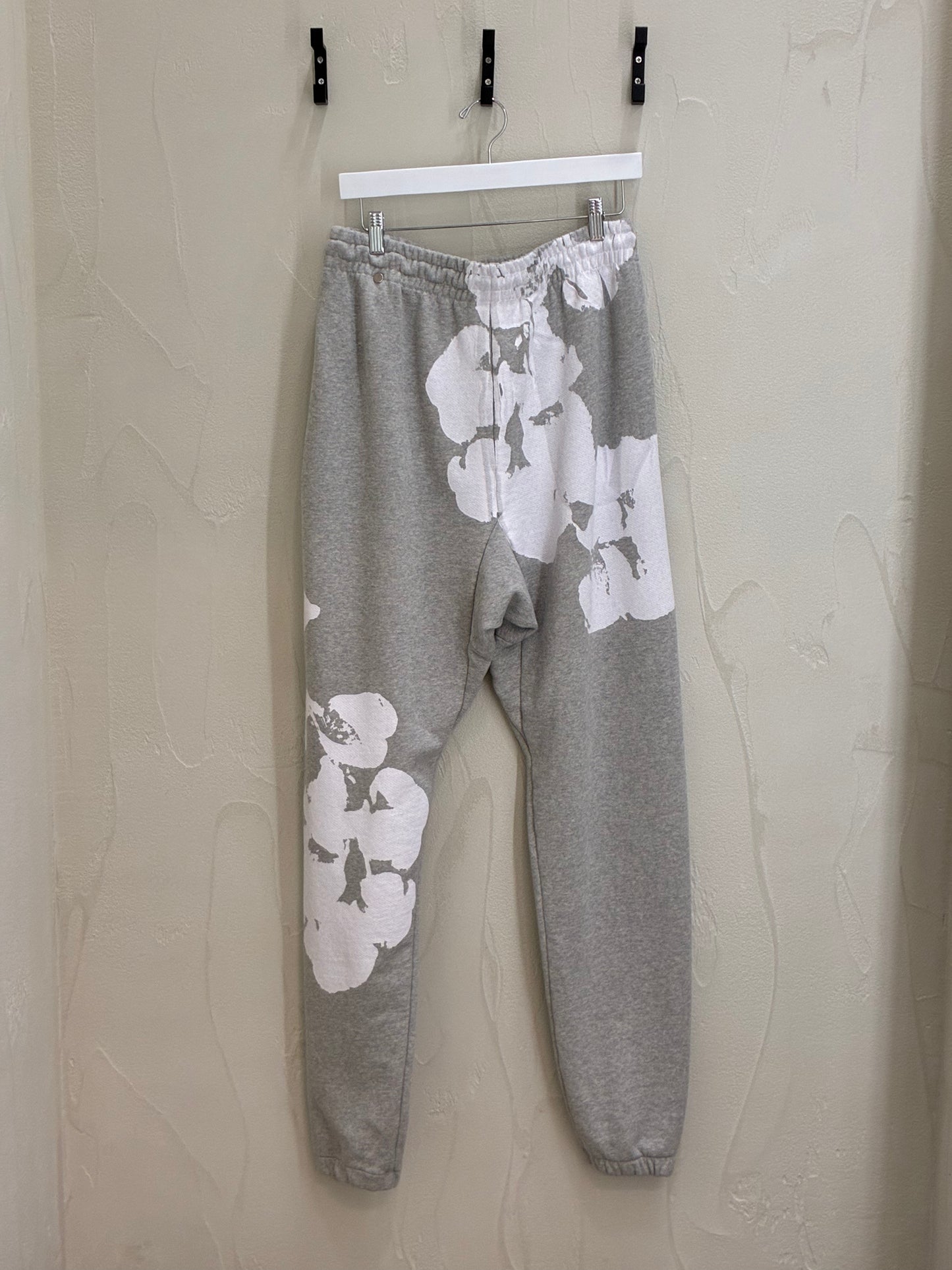 Denim Tears The Cotton Wreath Sweatpants Gray