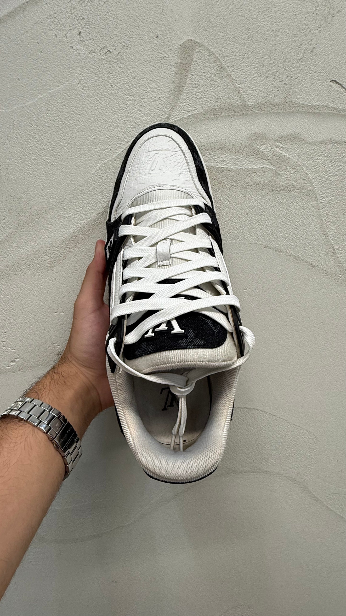 Louis Vuttion Black/White Trainer