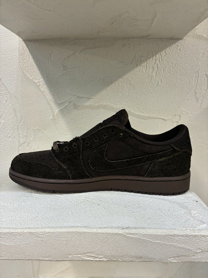 Travis Scott x Air Jordan 1 Dark Mocha