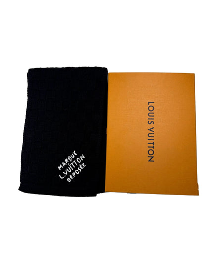 Louis Vuitton Damier Snug Scarf