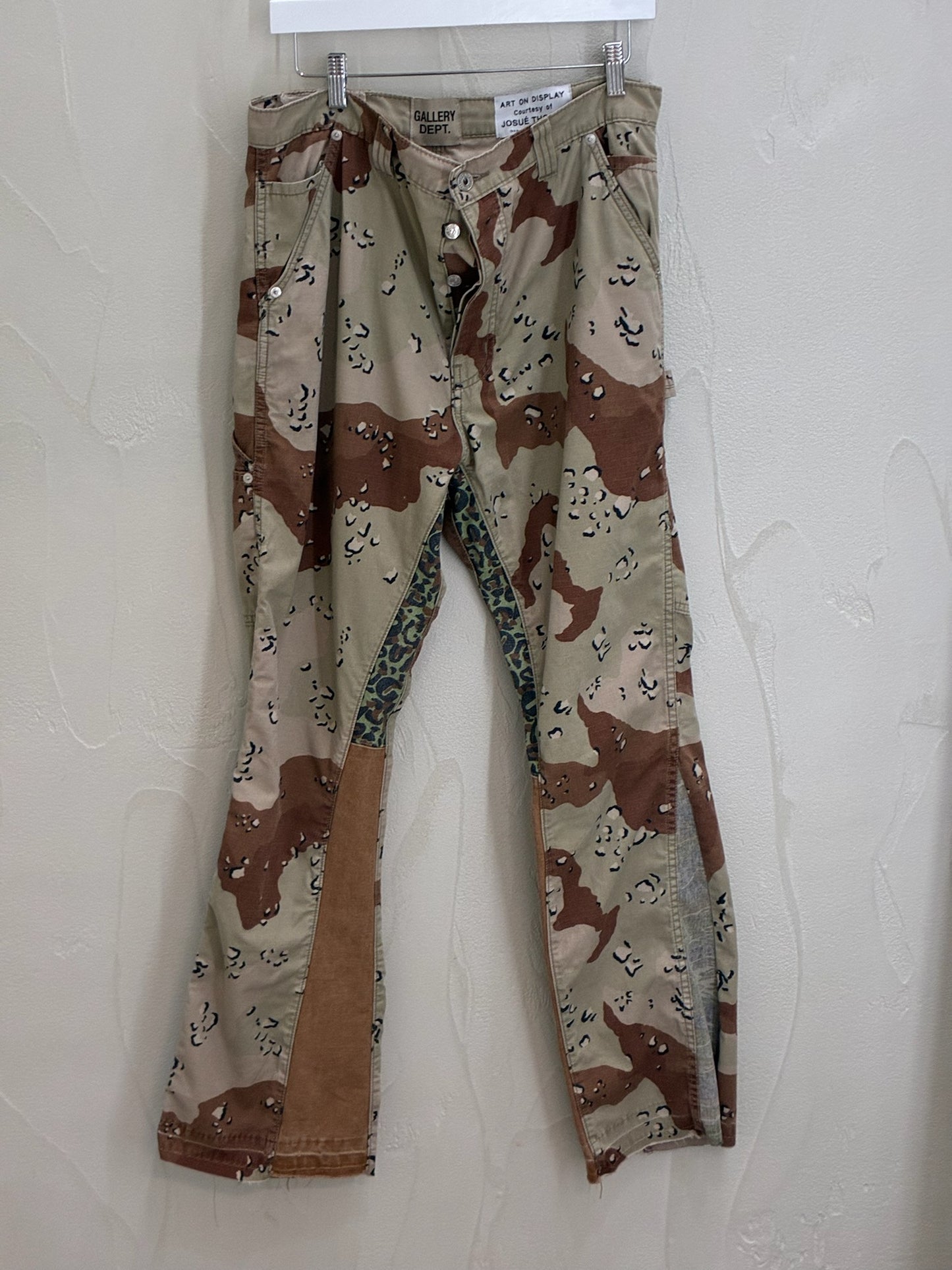 Gallery Dept La Flare Camo Jeans