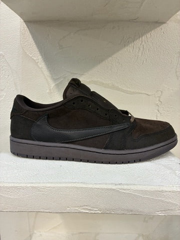 Travis Scott x Air Jordan 1 Dark Mocha