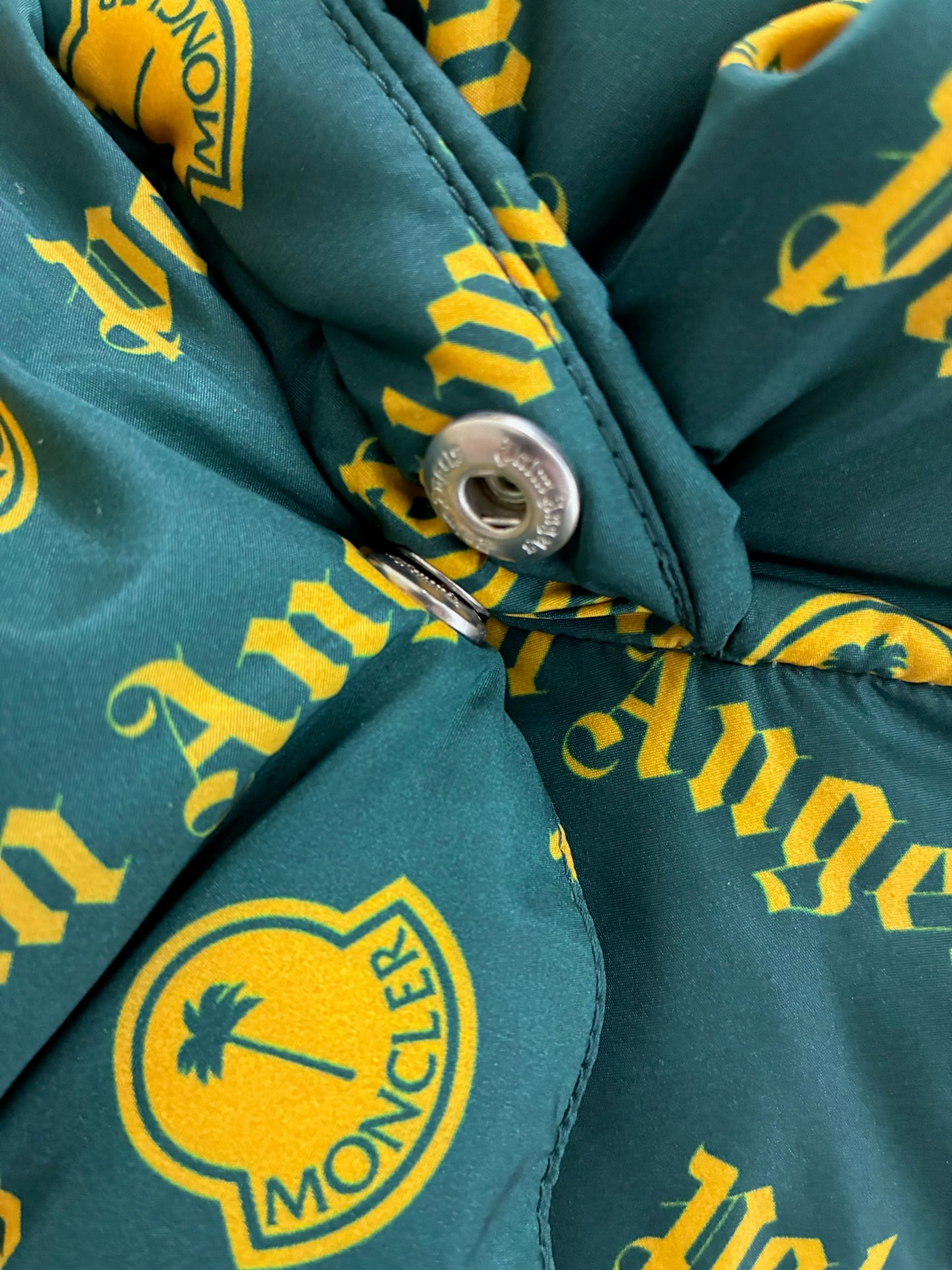 Moncler x Palm Angels Thompson Short Down Jacket Dark Green