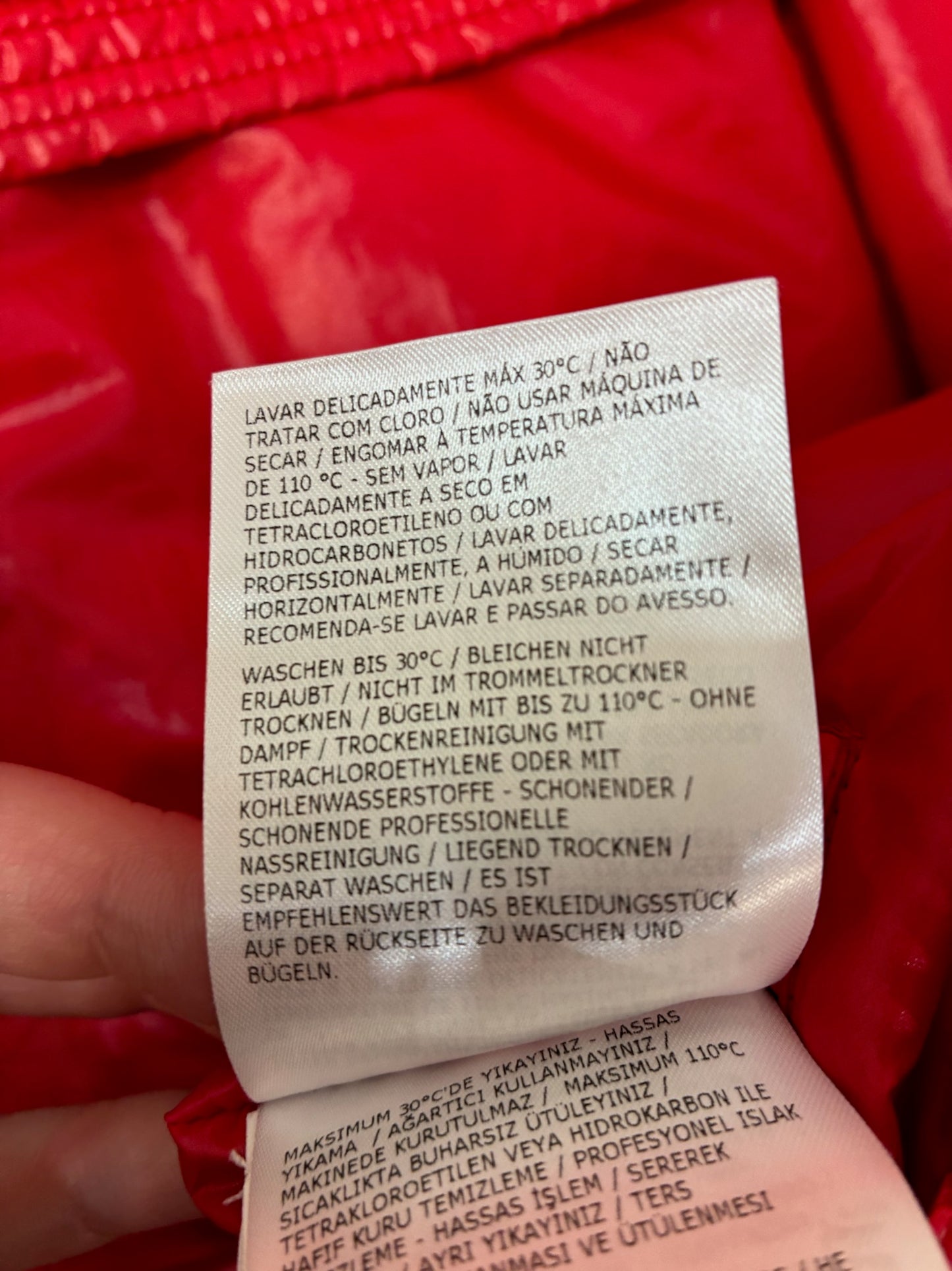 Moncler Ecrins Giubbotto Jacket Red