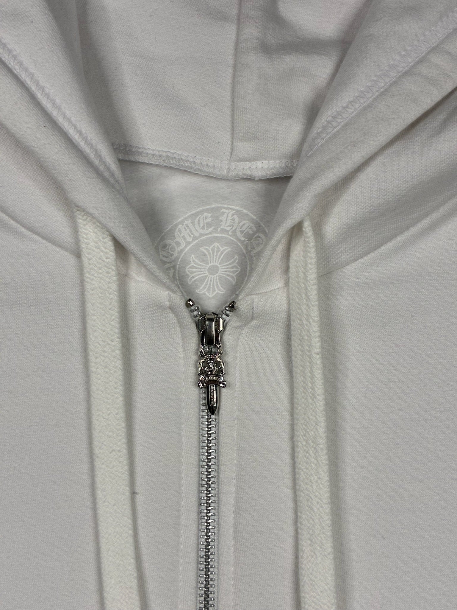 Chrome Hearts Verticale Logo Zip Up Hoodie White – Maison Zeitaku