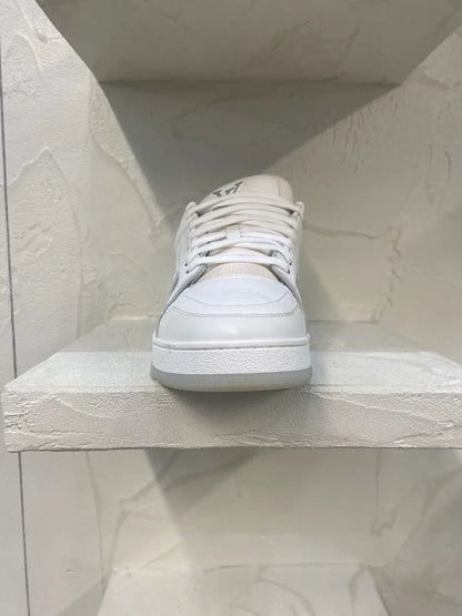 Louis Vuitton Trainer White