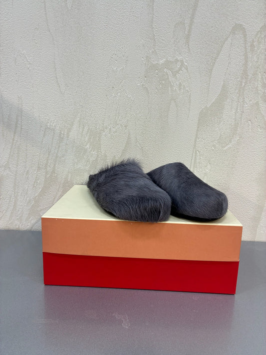 Marni Grey Fussbett Sabot