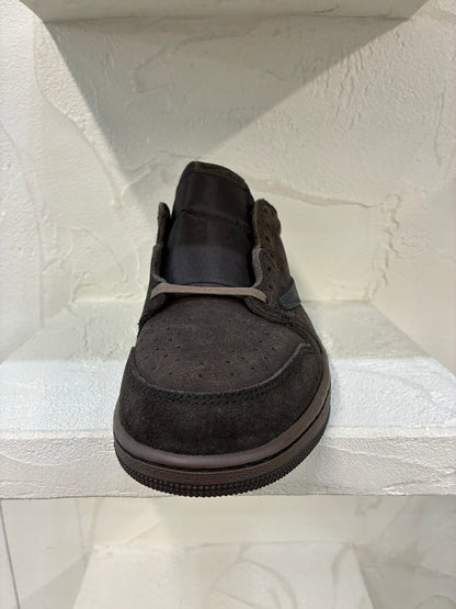Travis Scott x Air Jordan 1 Dark Mocha
