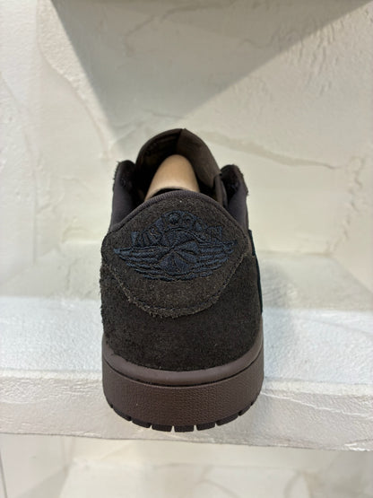 Travis Scott x Air Jordan 1 Dark Mocha