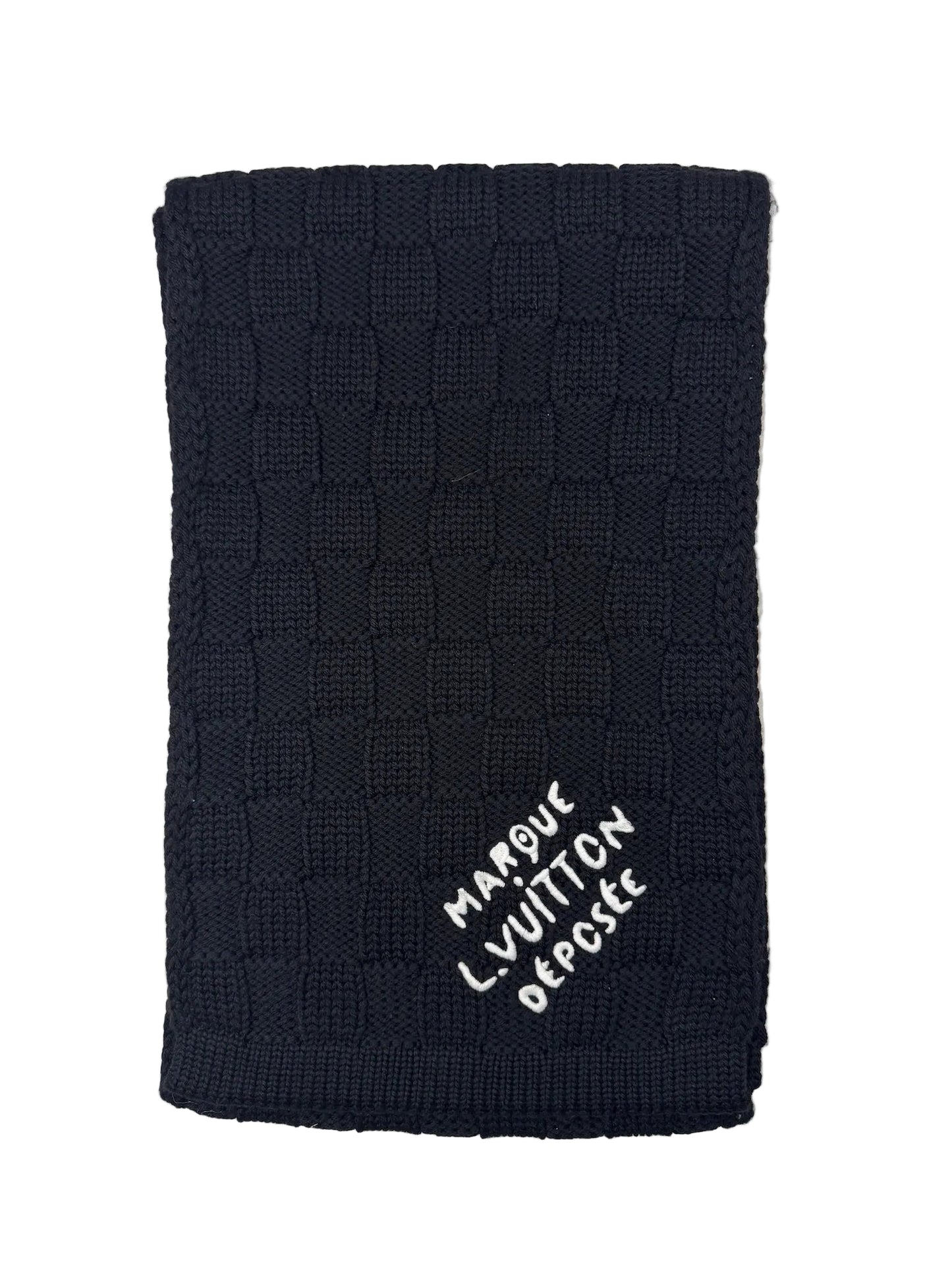 Louis Vuitton Damier Snug Scarf